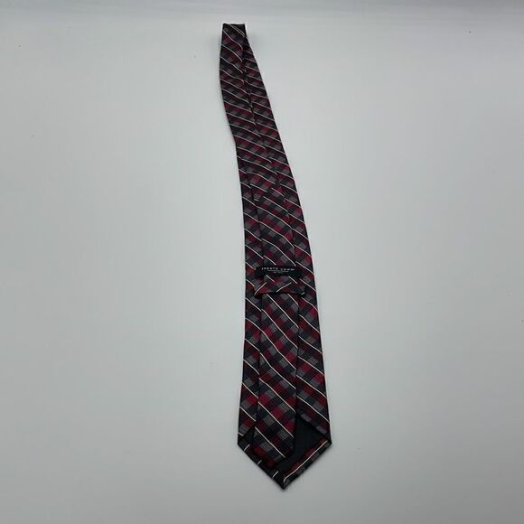 100% silk Black and red pronto uomo necktie - Picture 5 of 5